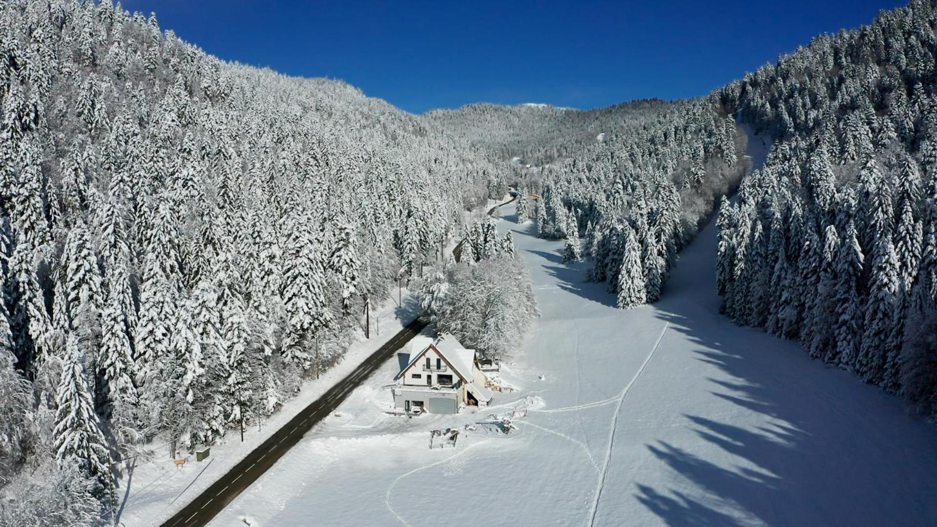 Gite La Resilience, Sur La Piste De Ski D'Autrans Δωμάτιο φωτογραφία